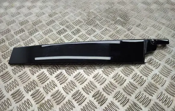Volkswagen Golf Sportsvan Front door glass trim molding 510837902C