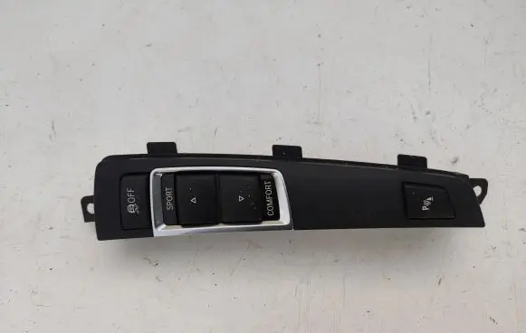 BMW 7 F01 F02 F03 F04 Parking (PDC) sensor switch 9202951 10014197 1075520