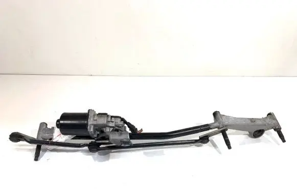 Mercedes-Benz GLA W156 X156 Front wiper linkage and motor A1769061800