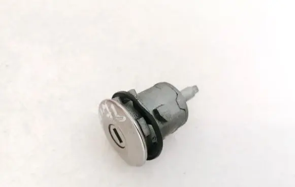Jaguar XF Front door lock (next to the handle) 