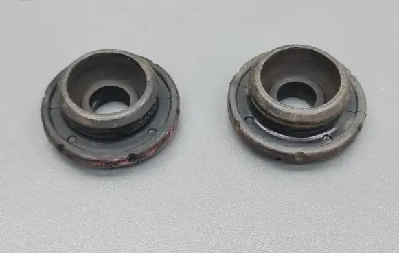 Mazda 6 Radiator mount bracket