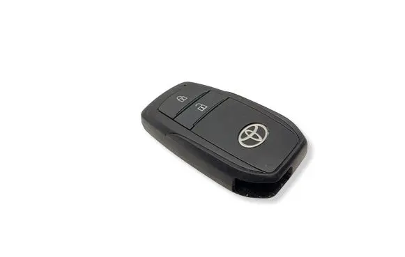 Toyota Yaris XP210 Ignition key/card 