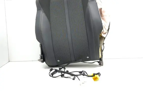 Peugeot 3008 II Front passenger seat 