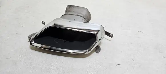 Volvo XC40 Rear muffler/silencer tail pipe 31407969