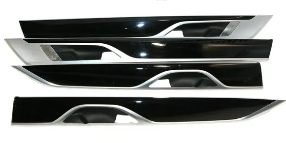 BMW 7 G11 G12 Front door trim bar 51428077768 8077768