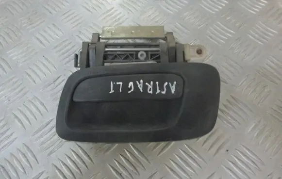 Opel Astra G Rear door handle trim 