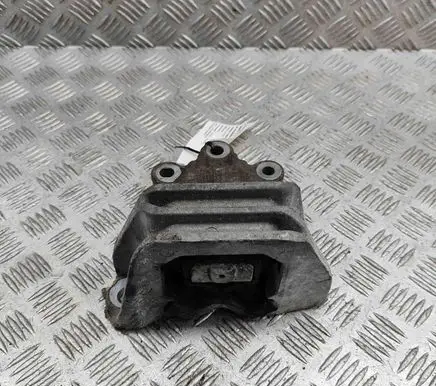 Renault Zoe Engine mount bracket 112109044R 112847590R