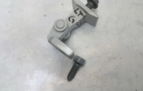 BMW 2 F44 Rear door upper hinge 7246061