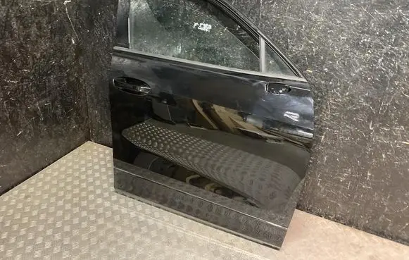 Volkswagen Tayron II Front door 