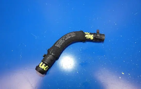 Mercedes-Benz A W176 Engine coolant pipe/hose A2702031882