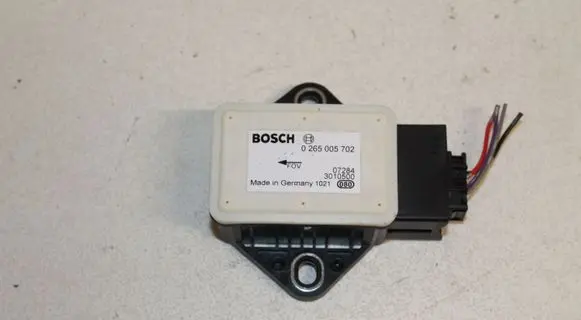 Nissan Tiida C11 ESP acceleration yaw rate sensor 0265005702 07284 3010500