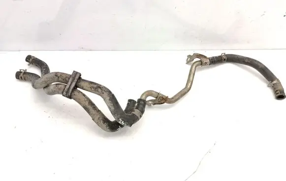Toyota Avensis T220 Engine coolant pipe/hose 981110