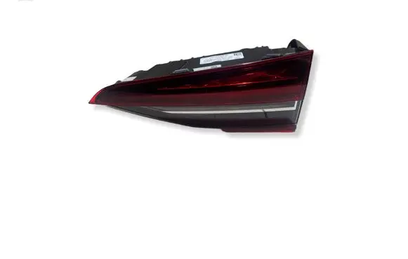 Skoda Octavia Mk4 Tailgate rear/tail lights 5E6945308