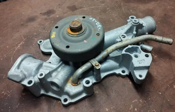 Dodge Durango II Water pump 53021380AK
