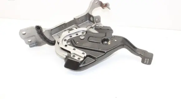 Nissan Leaf I (ZE0) Handbrake/parking brake lever assembly 