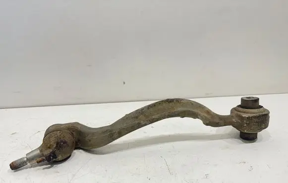 Mercedes-Benz E W212 Front lower control arm/wishbone 21203