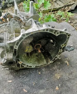 Citroen C5 Manual 6 speed gearbox 9643921680