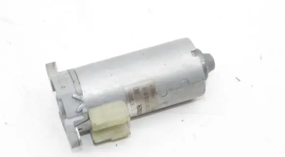 Land Rover Discovery 4 - LR4 Seat adjustment motor 0130002616