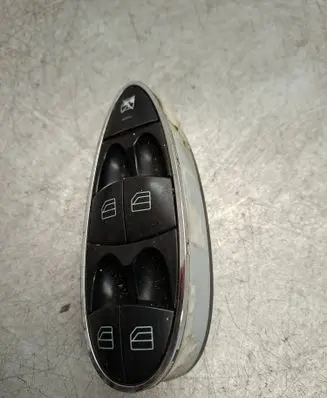 Mercedes-Benz E W211 Electric window control switch A2118219951