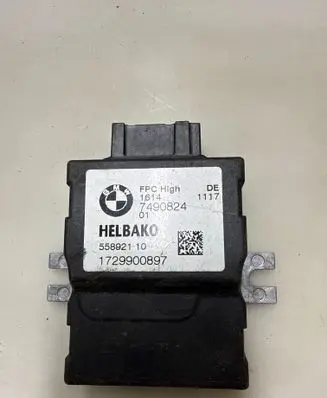 BMW 5 G30 G31 G38 Fuel injection pump control unit/module 7490824 1117