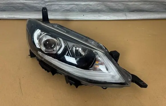 Nissan Pulsar Headlight/headlamp 260103ZL7A 10018066 SP0RTS