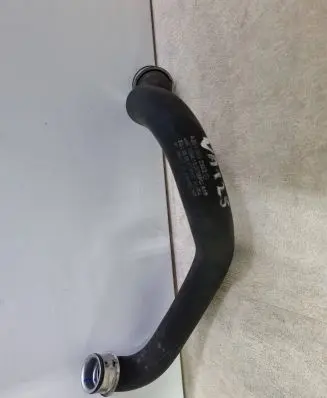Mercedes-Benz C AMG W204 Engine coolant pipe/hose A2045012982