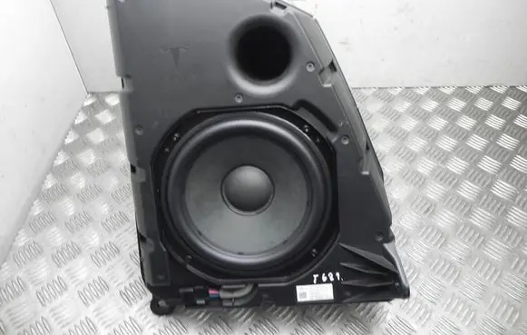 Tesla Model Y Subwoofer speaker 150715400D