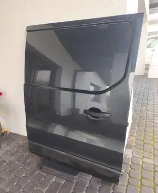 Renault Trafic III (X82) Side sliding door 745965439R 93451798
