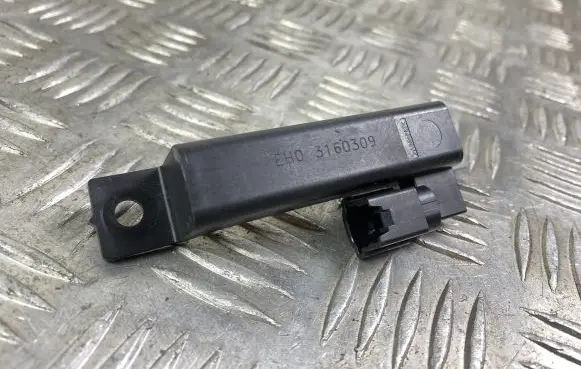 Infiniti QX80 Other control units/modules EH03160309