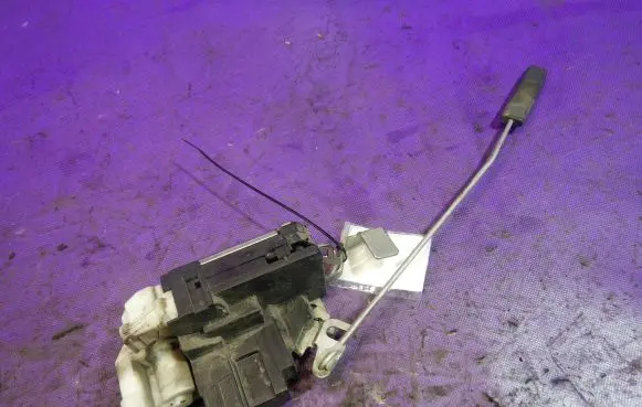 Front door lock