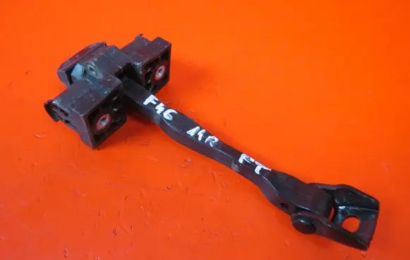 BMW 2 F46 Rear door check strap stopper