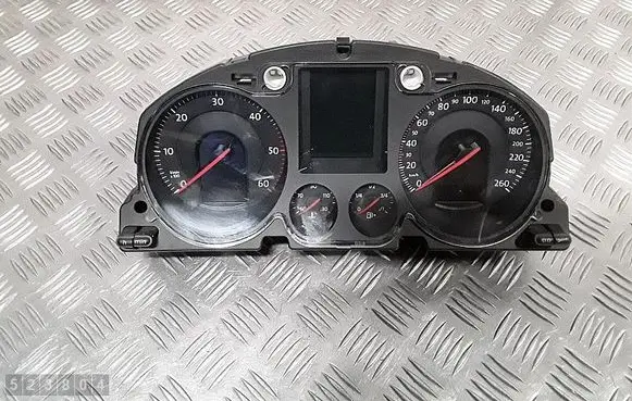 Volkswagen PASSAT B6 Speedometer (instrument cluster) 3C0920871E