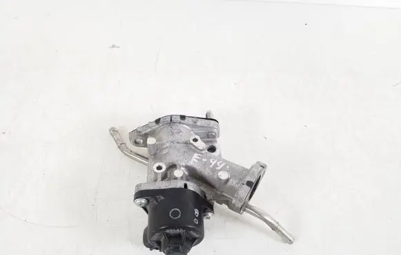 Toyota C-HR I EGR valve 2562037140