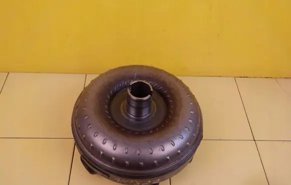 BMW 1 E81 E87 Clutch set kit SPRZEGLO 1HTS22