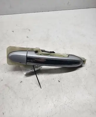 Rear door exterior handle