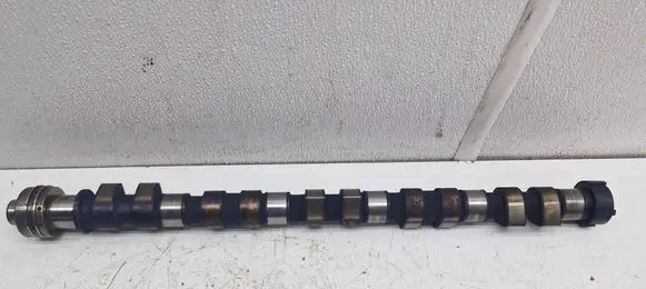 Volvo V50 Camshaft 30637898 8658597