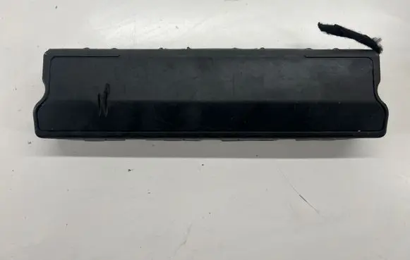 Chevrolet Camaro Knee airbag 84081261 84029021 23349243