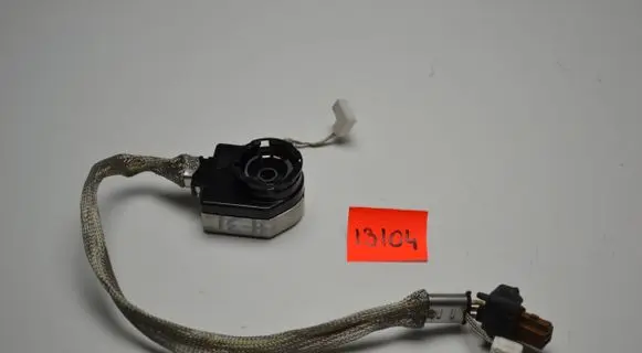 Honda CR-V Headlight ballast module Xenon LBHE03L 77XA0716