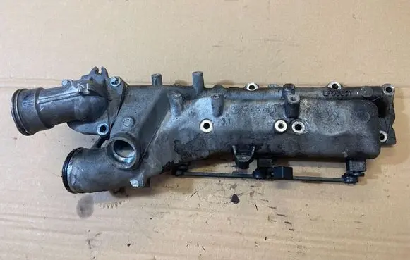 Mercedes-Benz E W211 Intake manifold LF00051