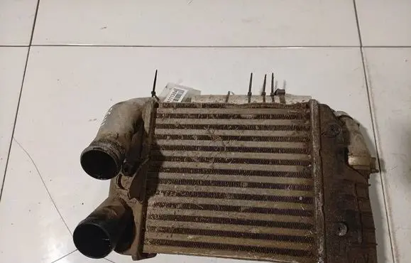 Audi A6 S6 C6 4F Intercooler radiator 