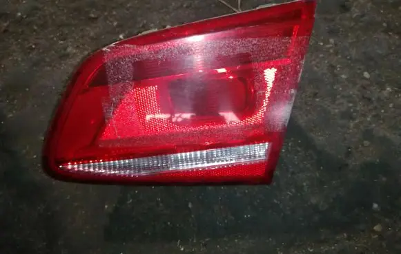 Volkswagen PASSAT B7 Tailgate rear/tail lights 3AE945094K