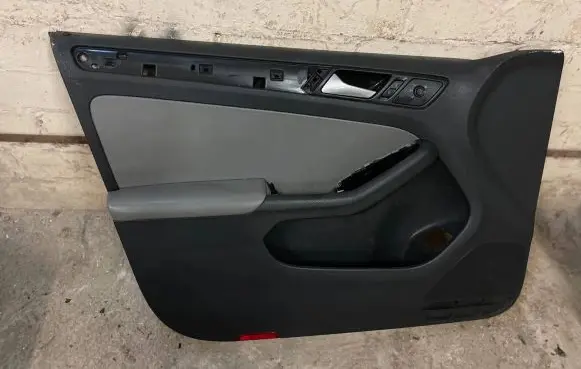 Volkswagen Jetta VI Front door card panel trim 5C7867011A 1008512X T0501882