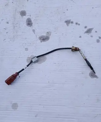 Volkswagen Tiguan Sensor 05L906088M