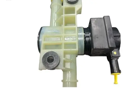 Cupra Leon Fuel pressure regulator 5QF201549A