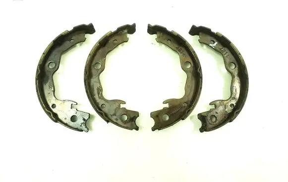 Toyota RAV 4 (XA40) Handbrake/parking brake pads 4654042020