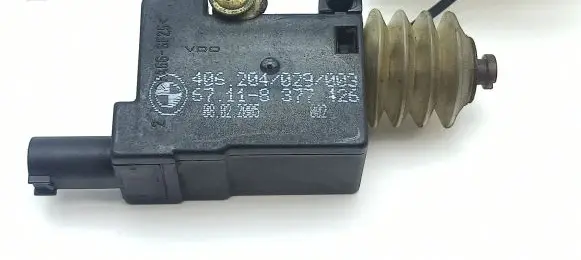 Fuel tank cap lock motor