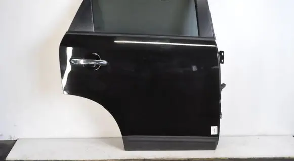 KIA Sorento Rear door 