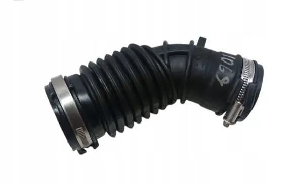 Dacia Duster II Air intake duct part 165758885R