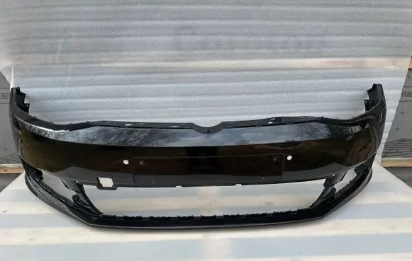 Volkswagen Sharan Front bumper 7N0807221A 7N0807217E