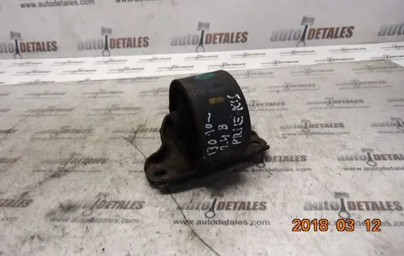 Hyundai i30 Engine mount bracket